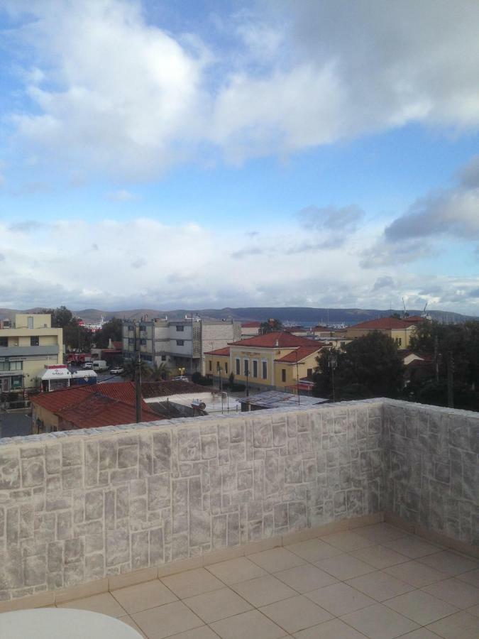 Nj Apartments ลาวริออน ภายนอก รูปภาพ